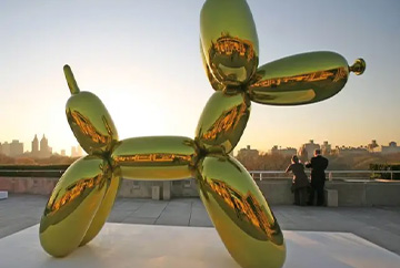 Balloon Dog Sculpture